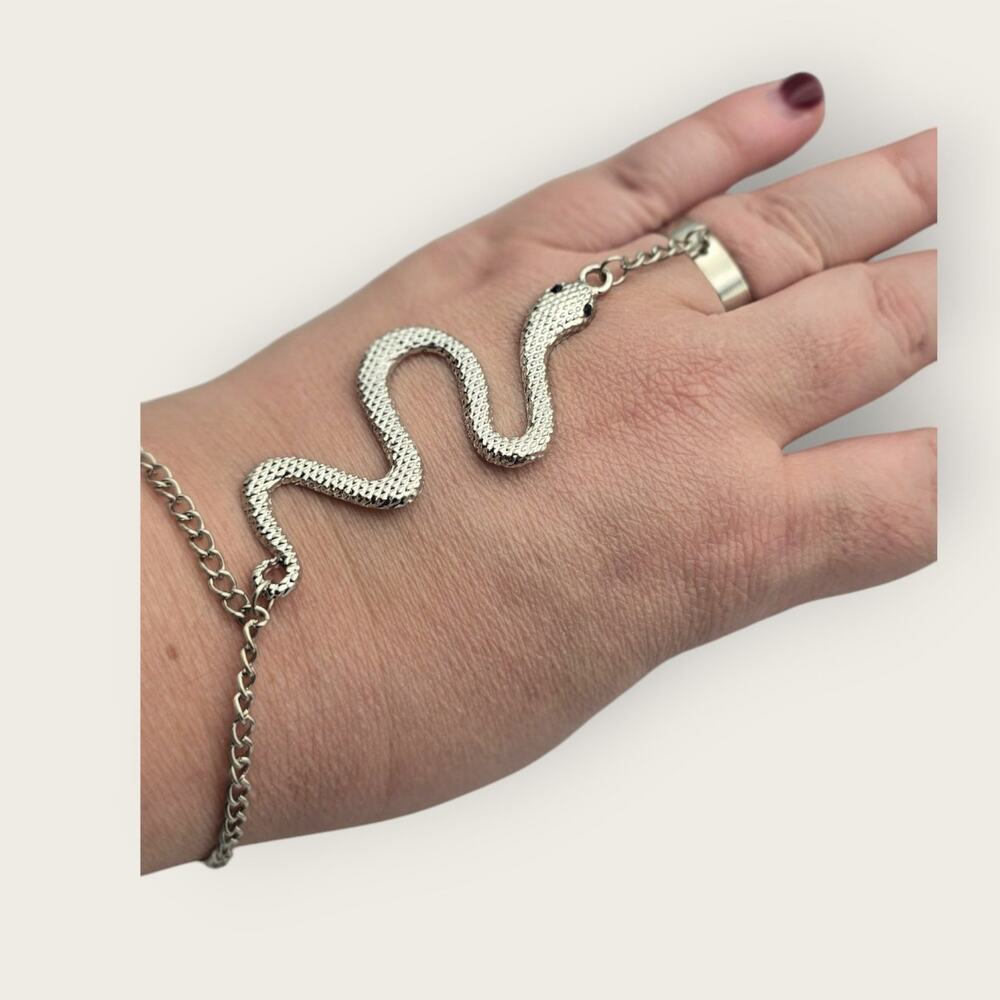 Silver Snake Hand Chain Bracelet Ring Adjustable – Modern Sculptural